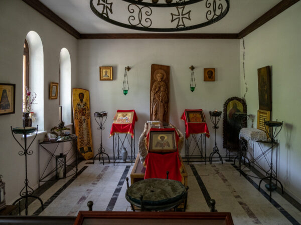 Абхазия. Каманы. Монастырь святителя Иоанна Златоустого